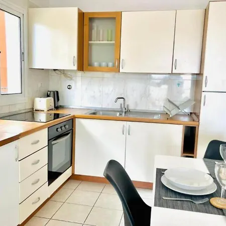 Ground-floor 1 Bedroom With Pool & Wifi In Costa Adeje By Aqua Vista Tenerife Apartment Callao Salvaje