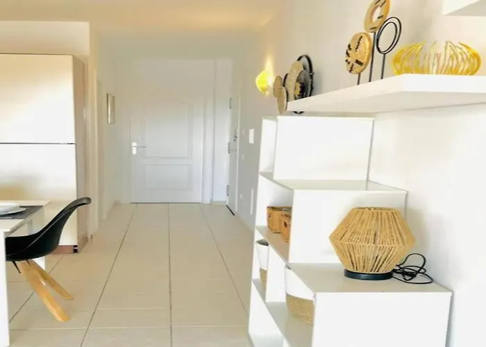 Ground-floor 1 Bedroom Condopool &wifi Costa Adeje 卡亚俄萨尔瓦赫