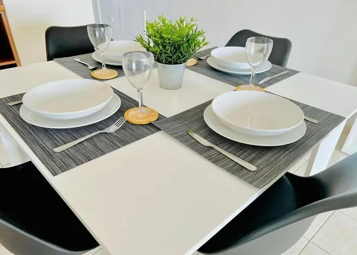 Ground-floor 1 Bedroom Condopool &wifi Costa Adeje Callao Salvaje