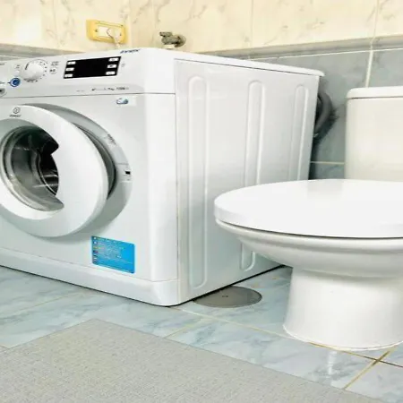 Modern Trendy 1br Ground Floor Apartment