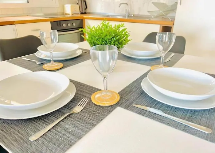 Ground-floor 1 Bedroom Condopool &wifi Costa Adeje Callao Salvaje