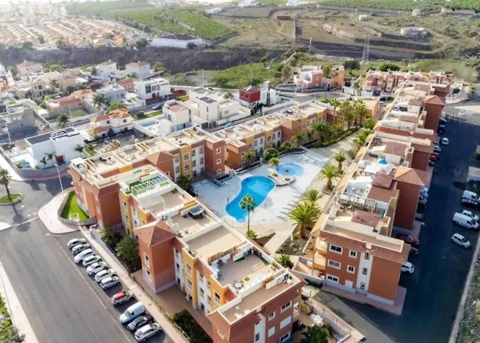 Ground-floor 1 Bedroom Condopool &wifi Costa Adeje