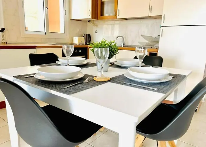 Ground-floor 1 Bedroom Condopool &wifi Costa Adeje * Callao Salvaje